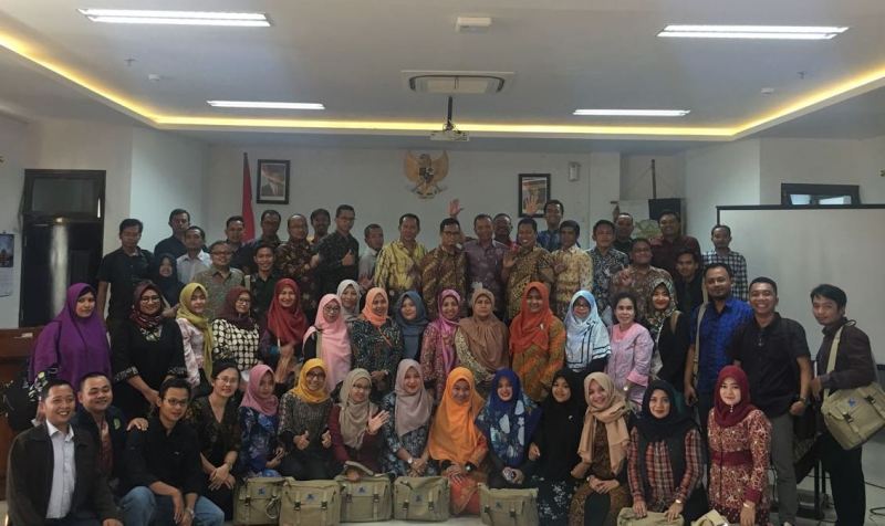 BIMTEK Dosen PPKN Universitas Kahuripan Kediri Dalam ...